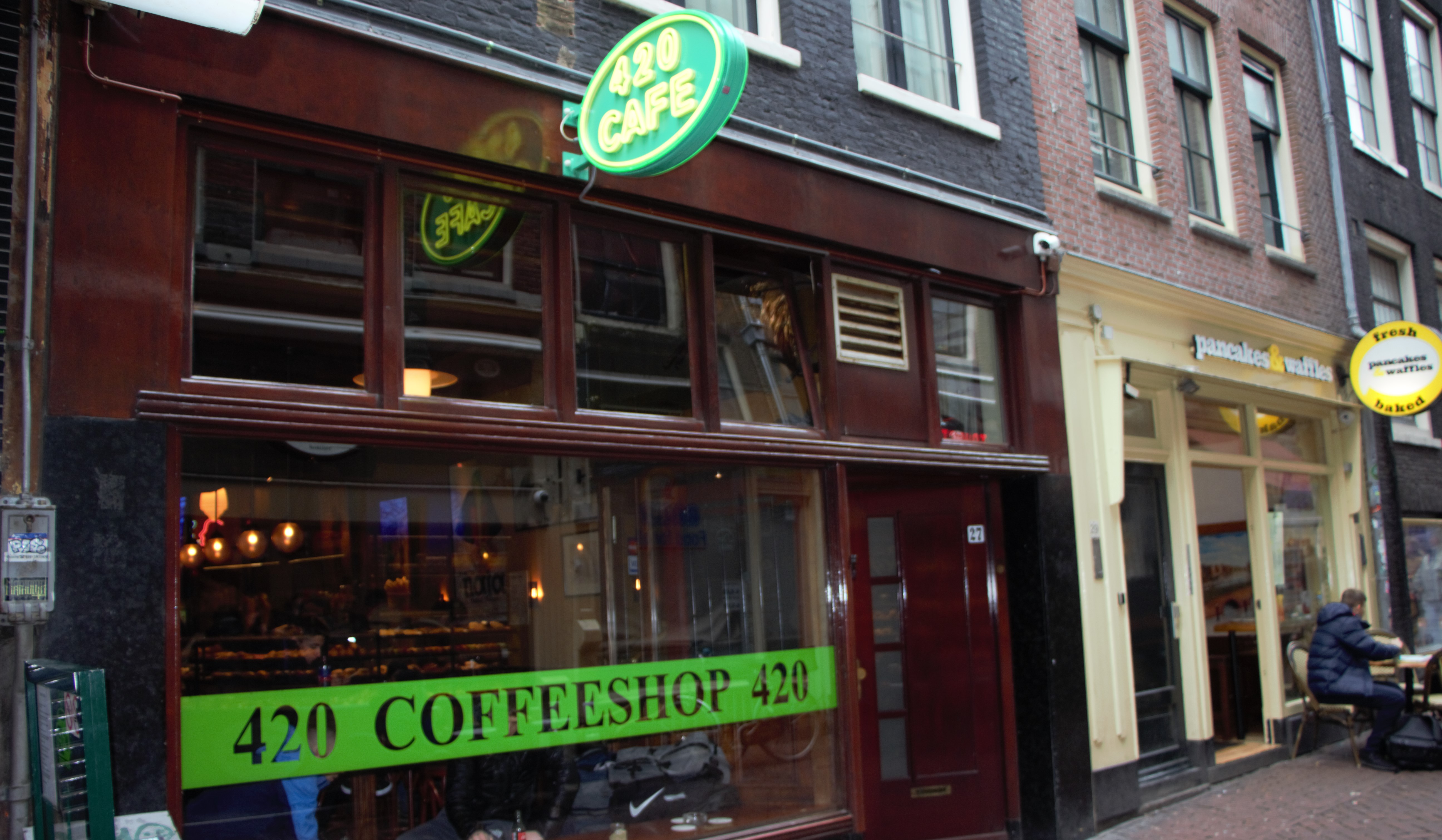 420 CAFÉ