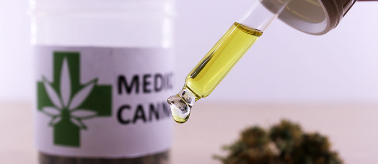 CBD-ÖL BEI SCHMERZEN: WIE KANN ES HELFEN?