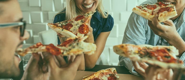 Cómo evitar los munchies cuando estás colocado