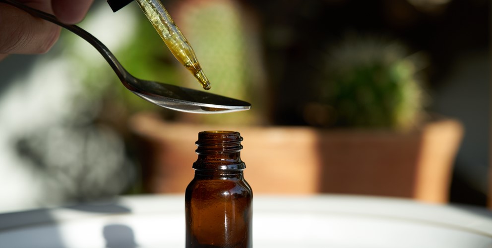 HOW TO CALCULATE THE IDEAL DOSE OF CBD OIL