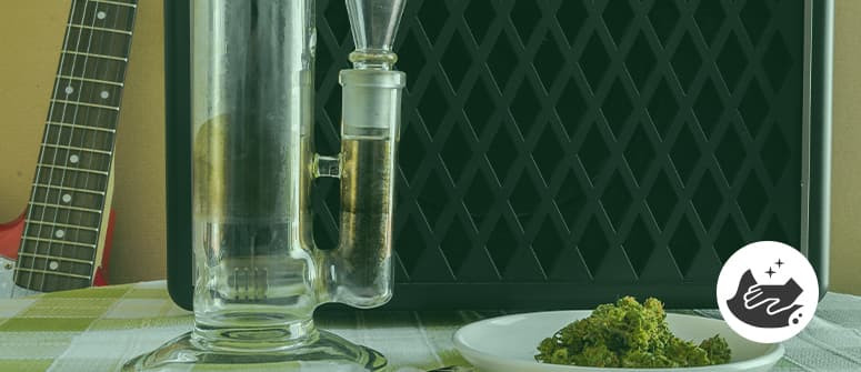 How to clean a bong or bubbler (multiple methods)