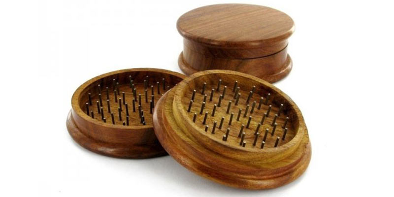 Grinder in legno